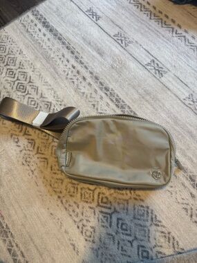 lululemon athletica Grey Crossbody Belt Bag